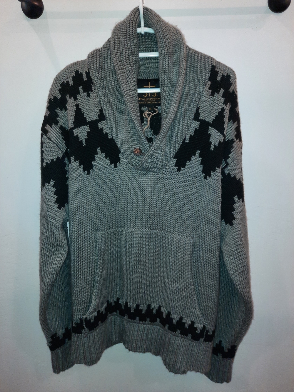 NWT Men's STS Ranchwear Grey & Black Denali Shawl Collar Sweater Size XL